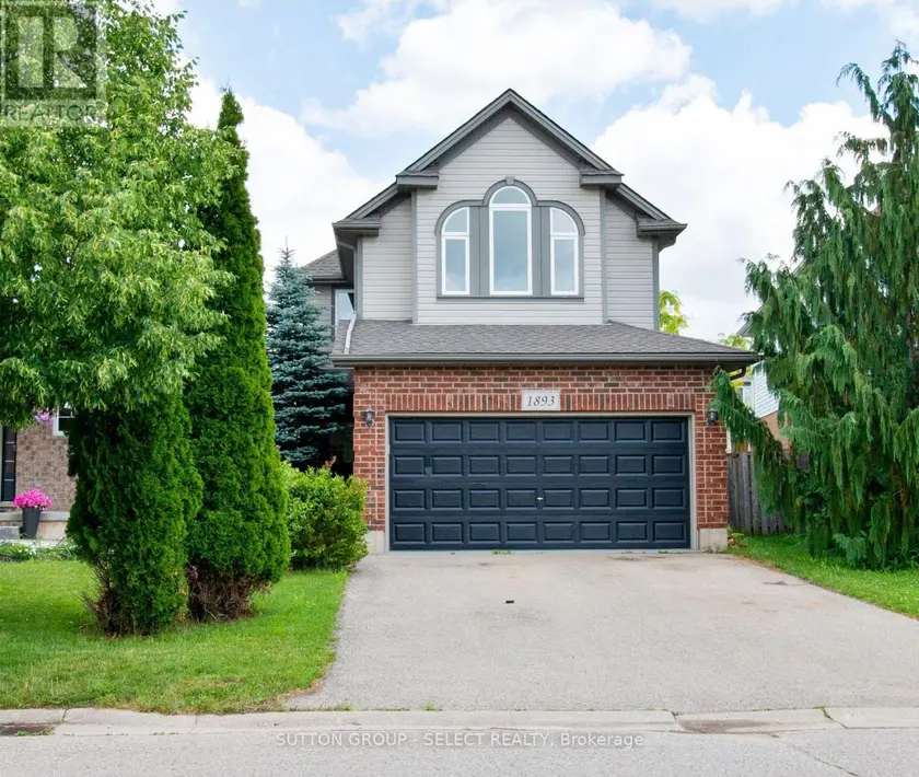 Detached at 1893 STACKHOUSE CRESCENT, London North