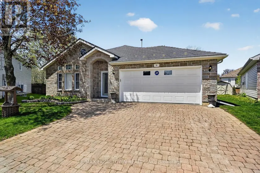 Detached at 24 REGENCY PLACE, Brockville