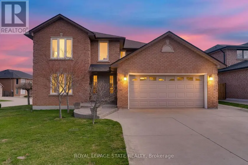 Detached at 137 NATIONAL DRIVE, Hamilton