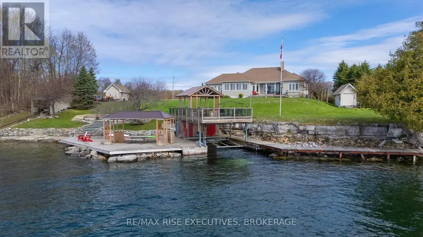 Detached at 255 GOOD FRIEND DRIVE, Frontenac Islands