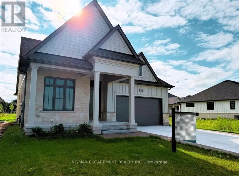 Detached at 15 OAKLEY DRIVE, Niagara-on-the-Lake