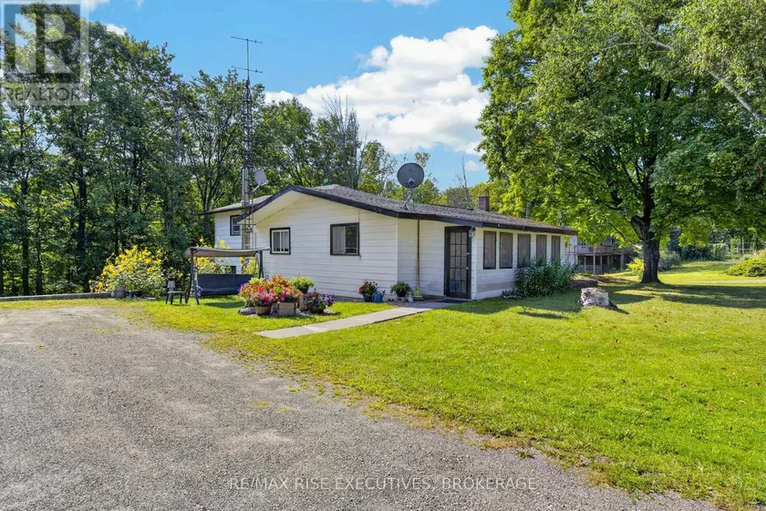 Detached at 6900 PERTH ROAD, South Frontenac