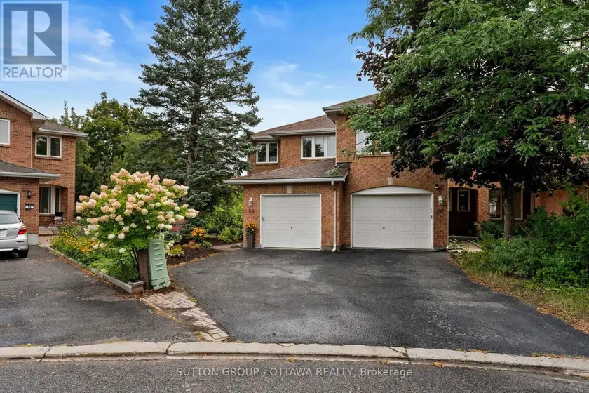 Townhouse at 52 WINDCREST COURT, Ottawa