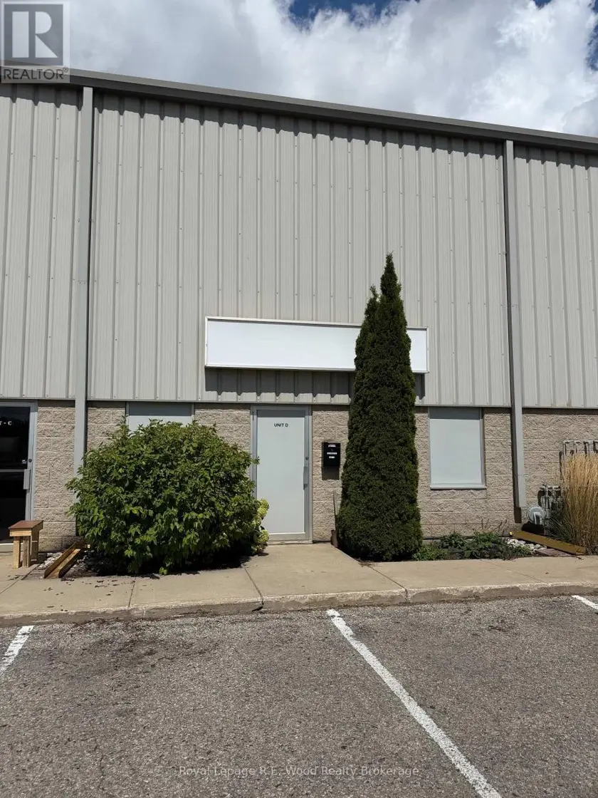Other at C - 102 SPRUCE STREET, Tillsonburg