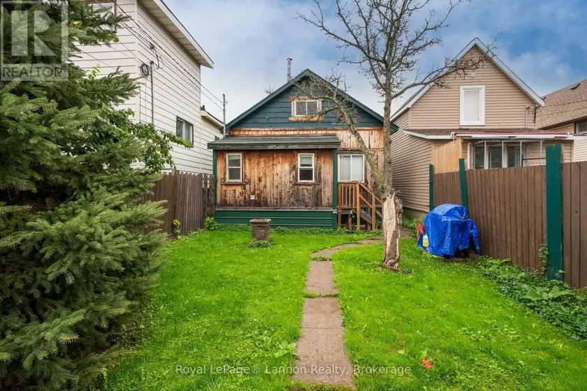 Detached at 1009 ALEXANDRA STREET, Thunder Bay