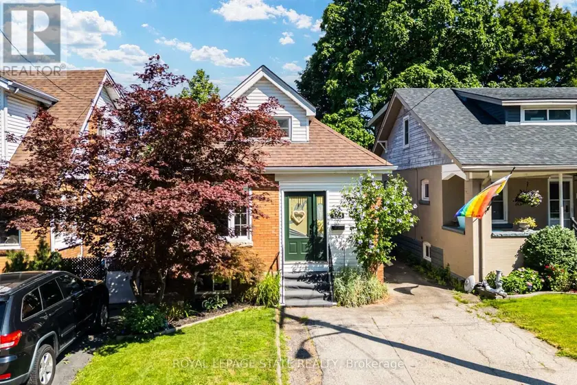 Detached at 175 ROSSLYN AVENUE S, Hamilton
