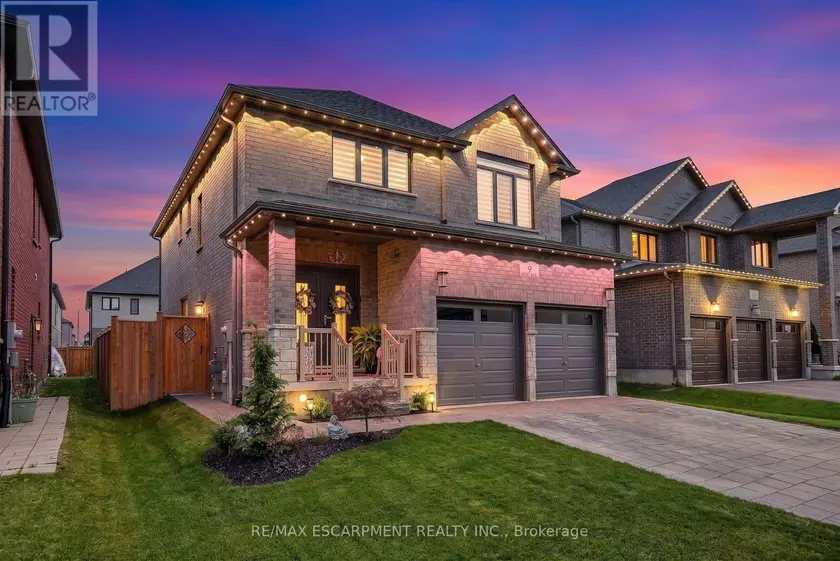 Detached at 9 GIBBONS ROAD, Brant