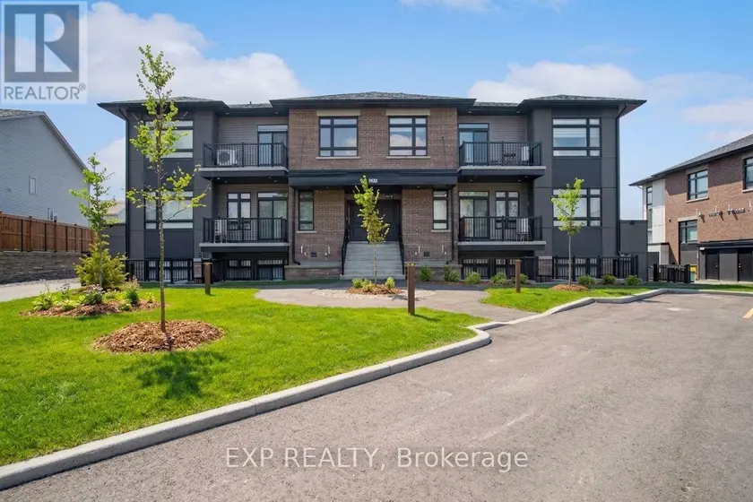 Apartment at C - 380 ROLLING MEADOW CRESCENT, Ottawa