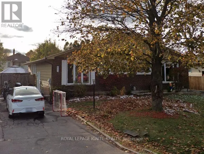 Semi-Detached/Link at 645 CHAMPLAIN DRIVE, Cornwall