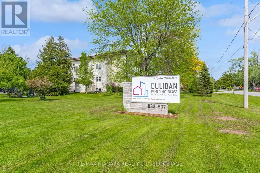 Detached at 2-3 - 833 FOSS ROAD, Pelham