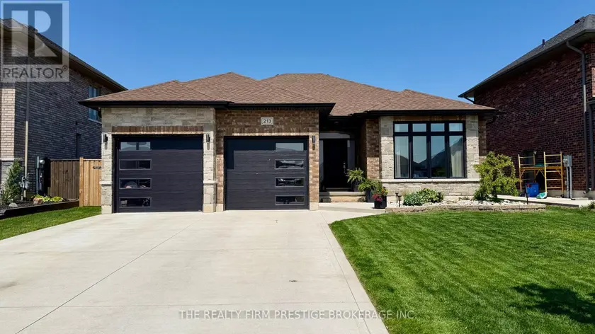 Detached at 213 LEITCH STREET, Dutton/Dunwich