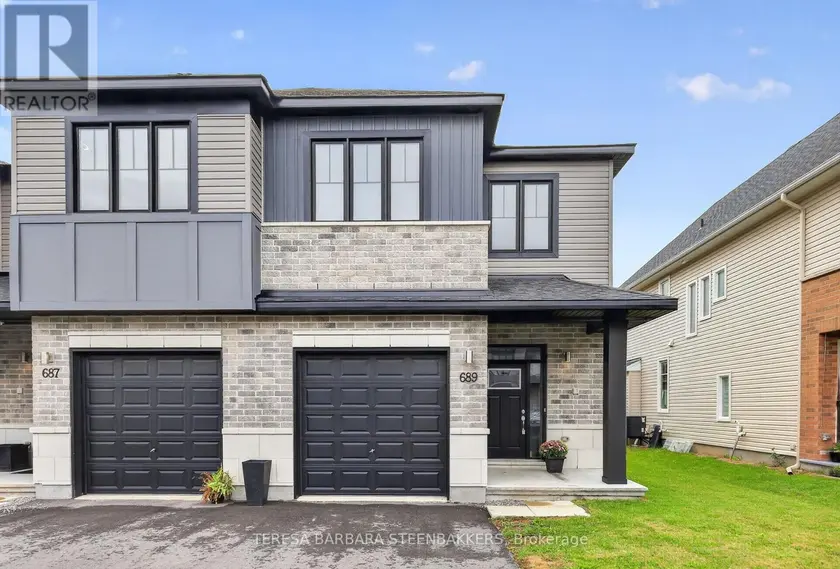 Townhouse at 689 TALIESIN CRESCENT E, Ottawa