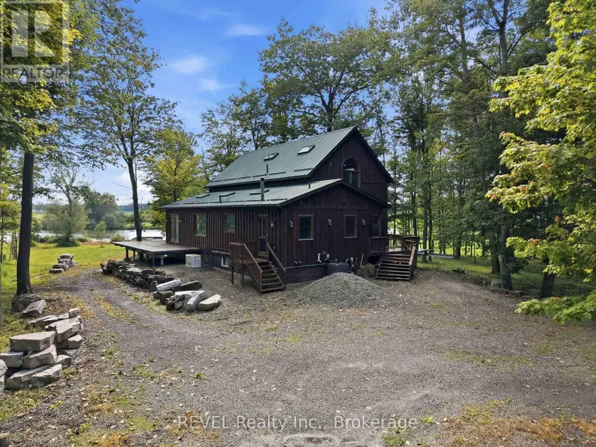 Detached at 1247 CHIPPAWA CREEK ROAD, Thorold