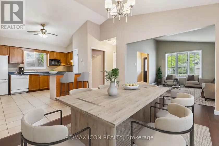 Detached at 238 FLEMING DRIVE, London