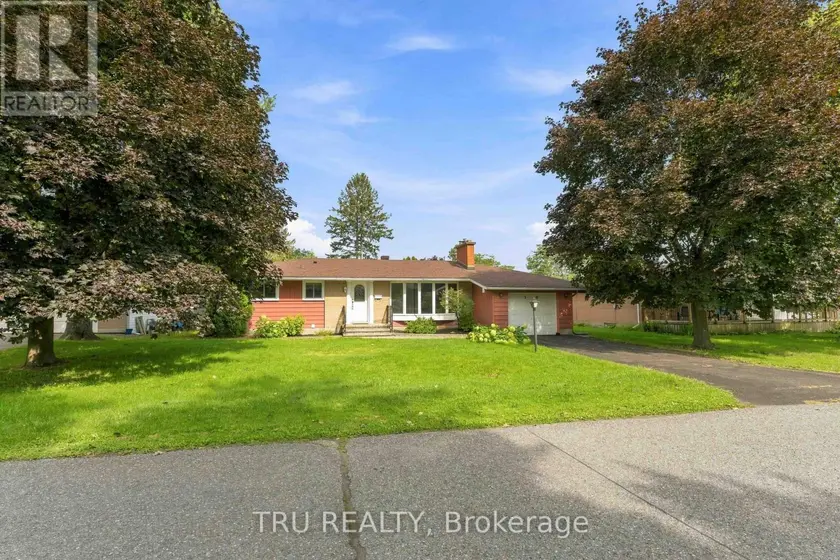 Detached at 19 ELLERY CRESCENT, Ottawa