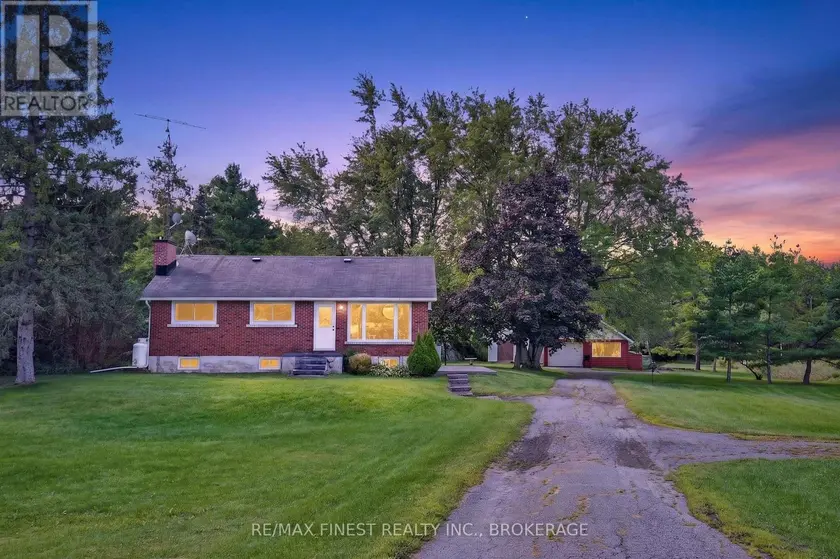 Detached at 513 COUNTY ROAD 2, Front of Leeds & Seeleys Bay