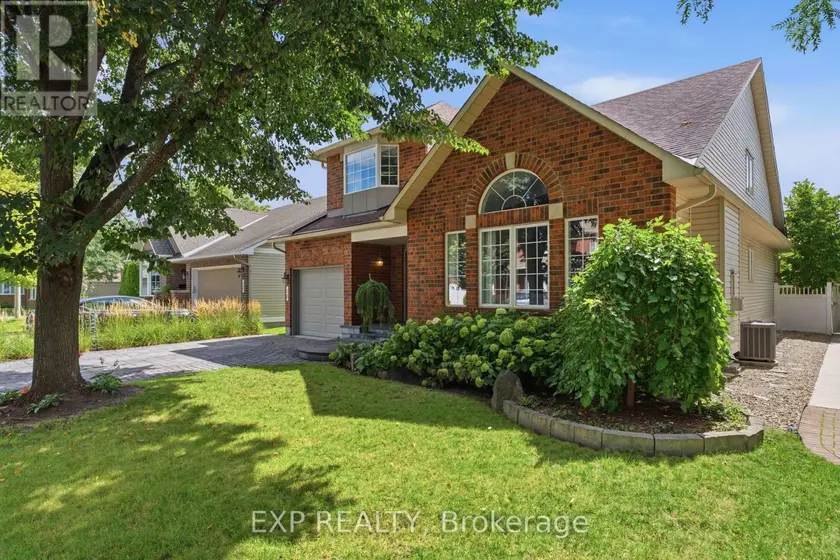 Detached at 16 BRIDLEGATE PLACE, Ottawa