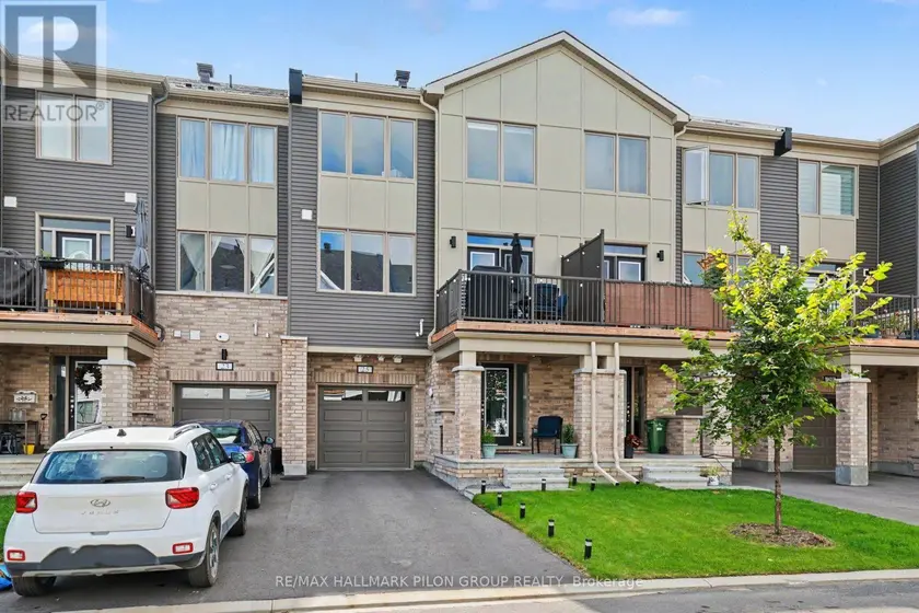 Townhouse at 25 STITCH MEWS, Ottawa