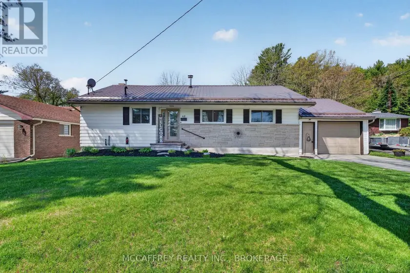 Detached at 46 COLLEGE STREET, Tweed