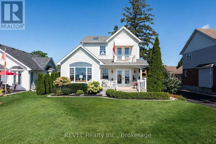 Detached at 177 LAKESHORE ROAD W, Port Colborne
