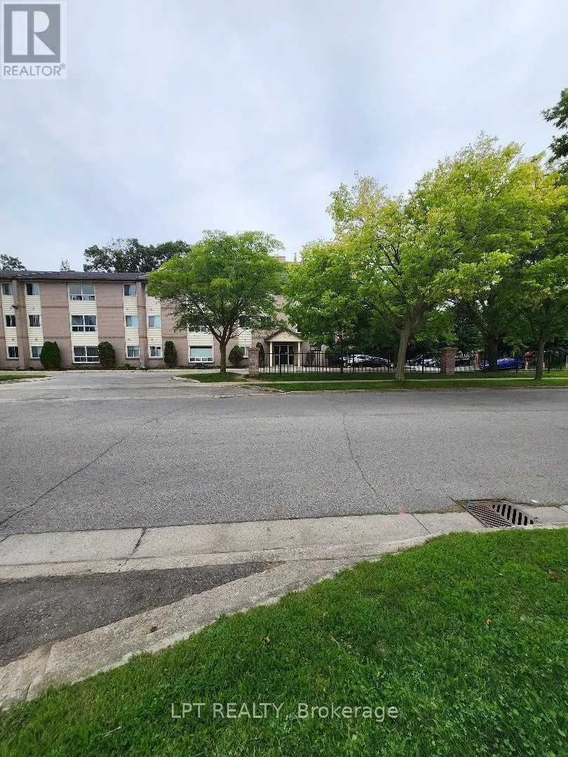 Apartment at 204 - 1265 BENTLEY DRIVE, London