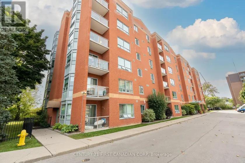 Apartment at 608 - 77 BASELINE ROAD W, London South