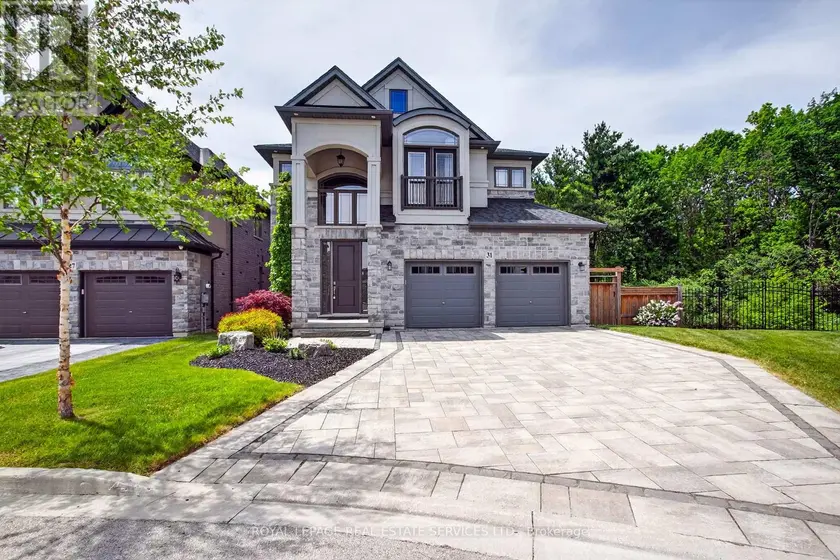 Detached at 31 DORR COURT, Hamilton