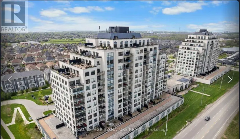 Apartment at 211 - 240 VILLAGEWALK BOULEVARD, London