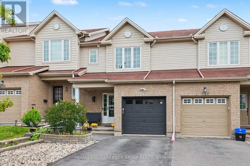 Townhouse at 244 ROLLING MEADOW CRESCENT, Ottawa