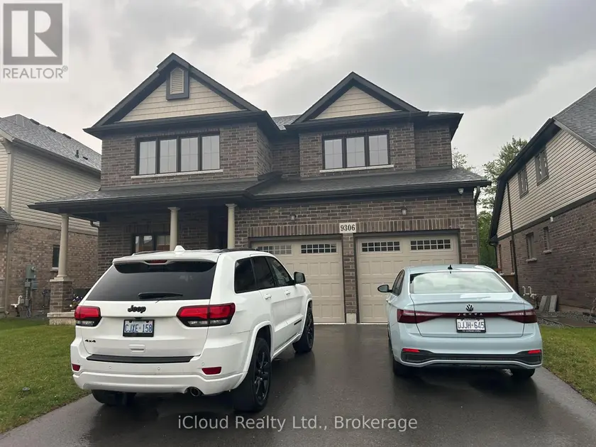 Detached at UPPER - 9306 WHITE OAK AVENUE, Niagara Falls