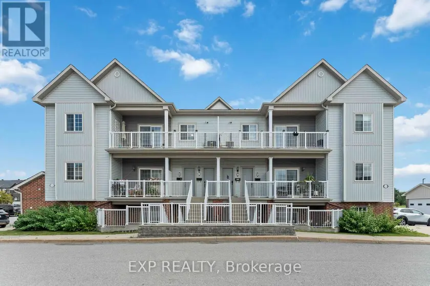 Apartment at J - 104 ARTESA PRIVATE, Ottawa