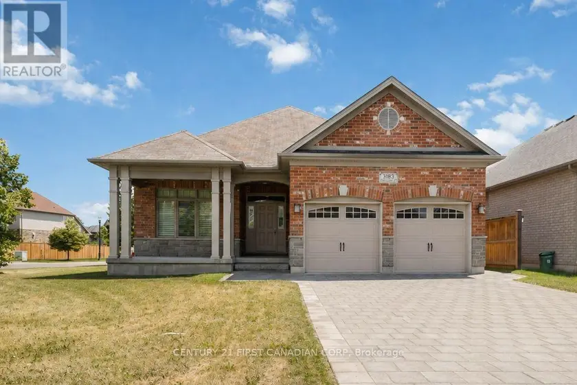 Detached at 3183 PINCOMBE DRIVE, London South