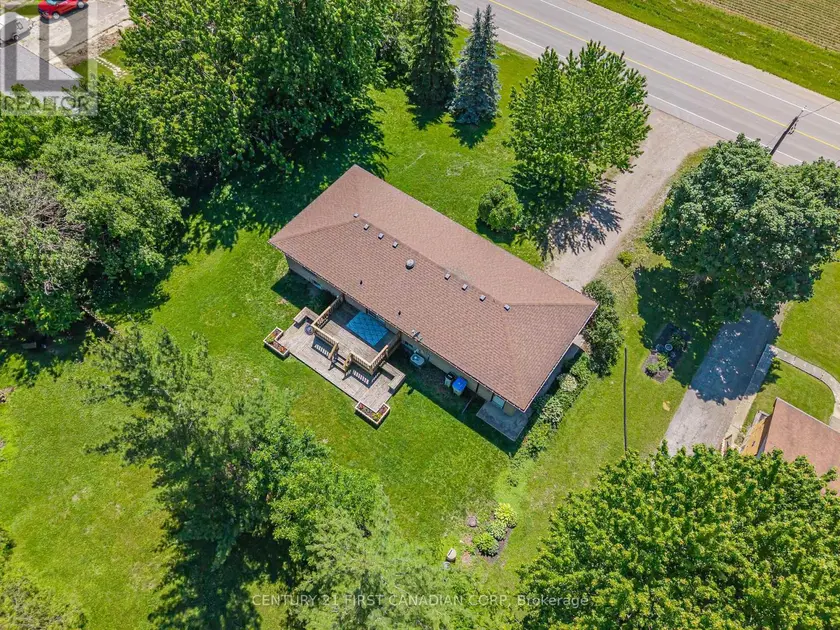 Detached at 34314 DENFIELD ROAD, Lucan Biddulph