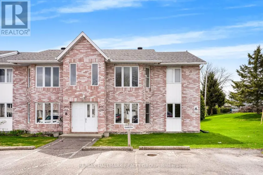 Apartment at 106B - 185 DU COMTE ROAD, Alfred and Plantagenet