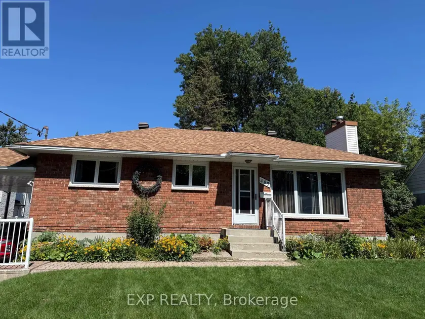 Detached at 483 PLEASANT PARK ROAD, Ottawa