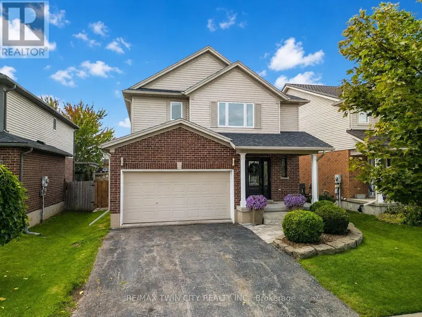 Detached at 64 BRENNEMAN DRIVE, Wilmot
