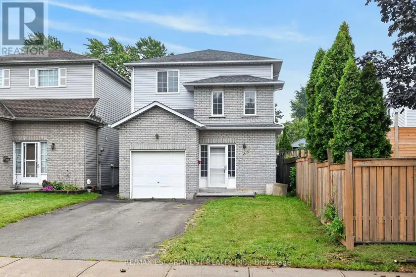 Detached at 33 BRANTDALE AVENUE, Hamilton