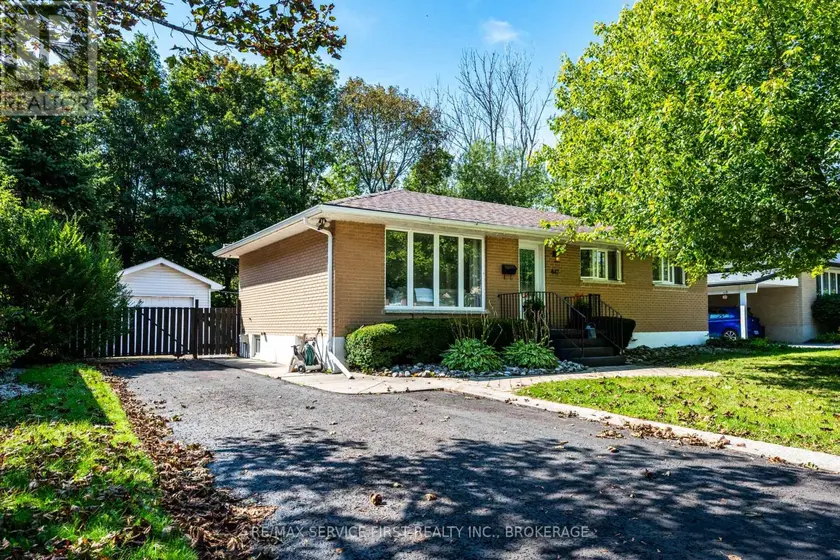 Detached at 447 MCEWEN DRIVE, Kingston