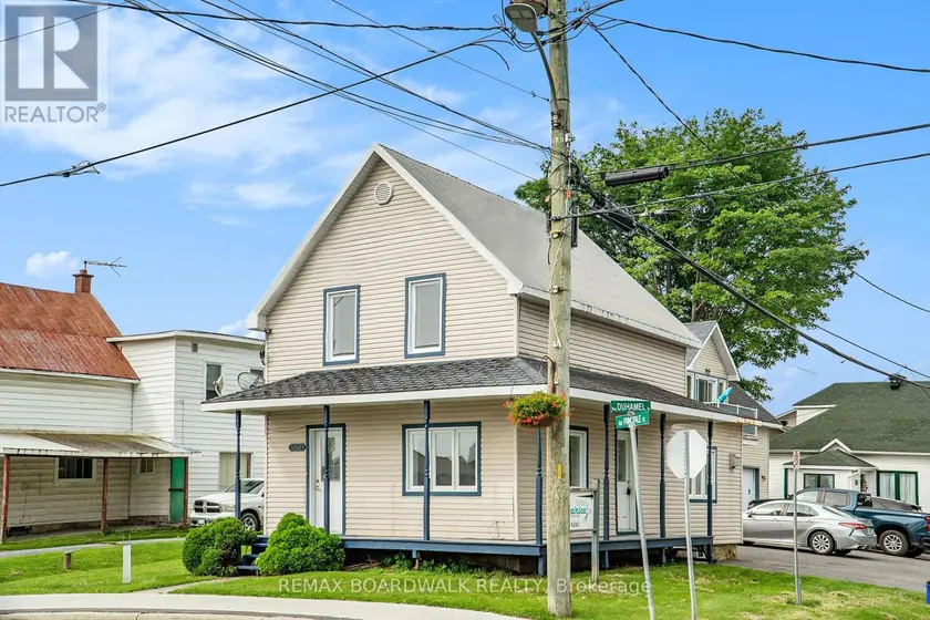 Multiplex at 683 PRINCIPALE STREET, Casselman