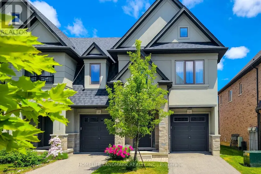 Townhouse at 52 SONOMA VALLEY CRESCENT, Hamilton