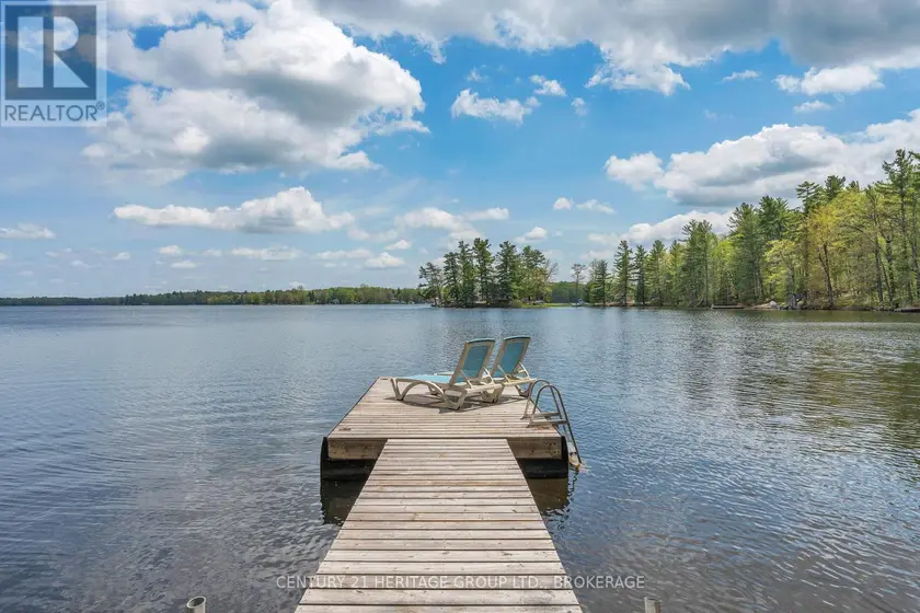 Detached at 3 ACORN LANE, Frontenac