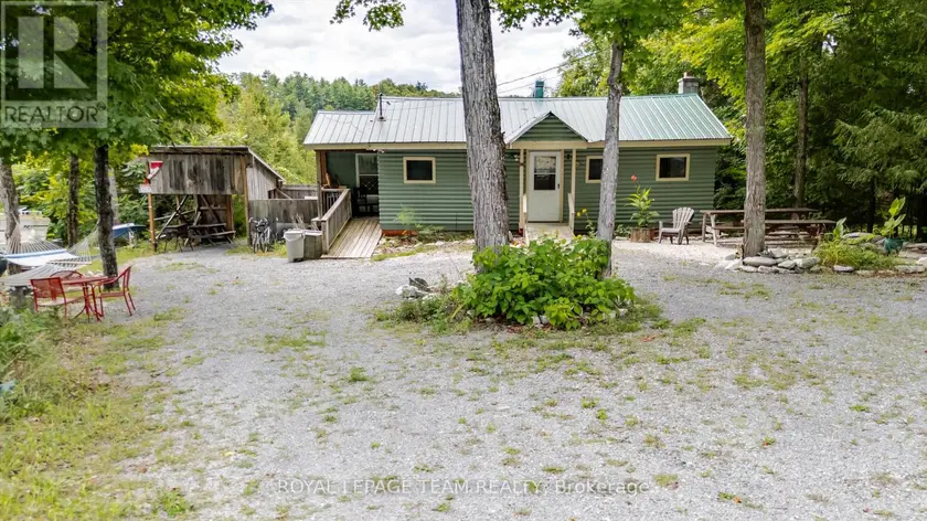 Detached at 817 7TH CONCESSION, Lanark Highlands