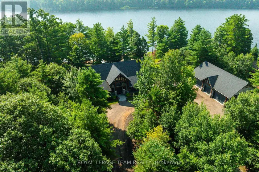 Detached at 1173 BARRETT CHUTE ROAD, Greater Madawaska
