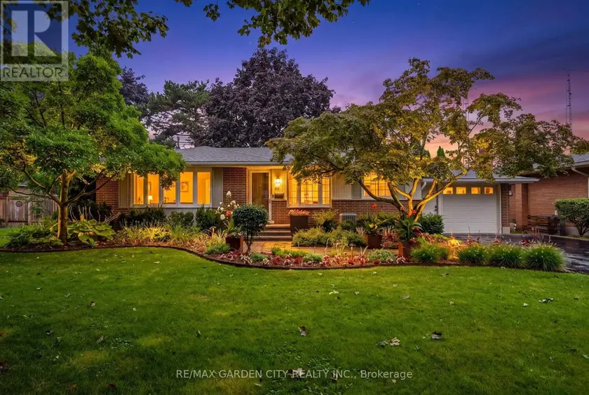 Detached at 13 PRESTON DRIVE, St. Catharines