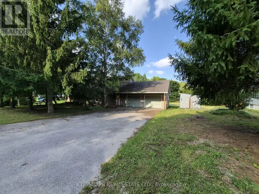 Detached at 108 GORDON STREET S, Chatsworth