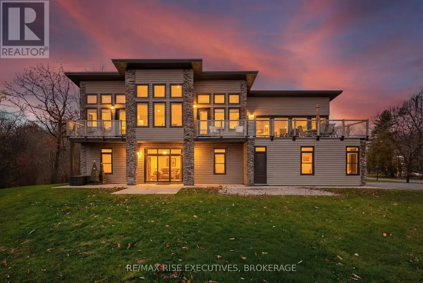 Detached at 4646 STAIR STEP LANE, Frontenac