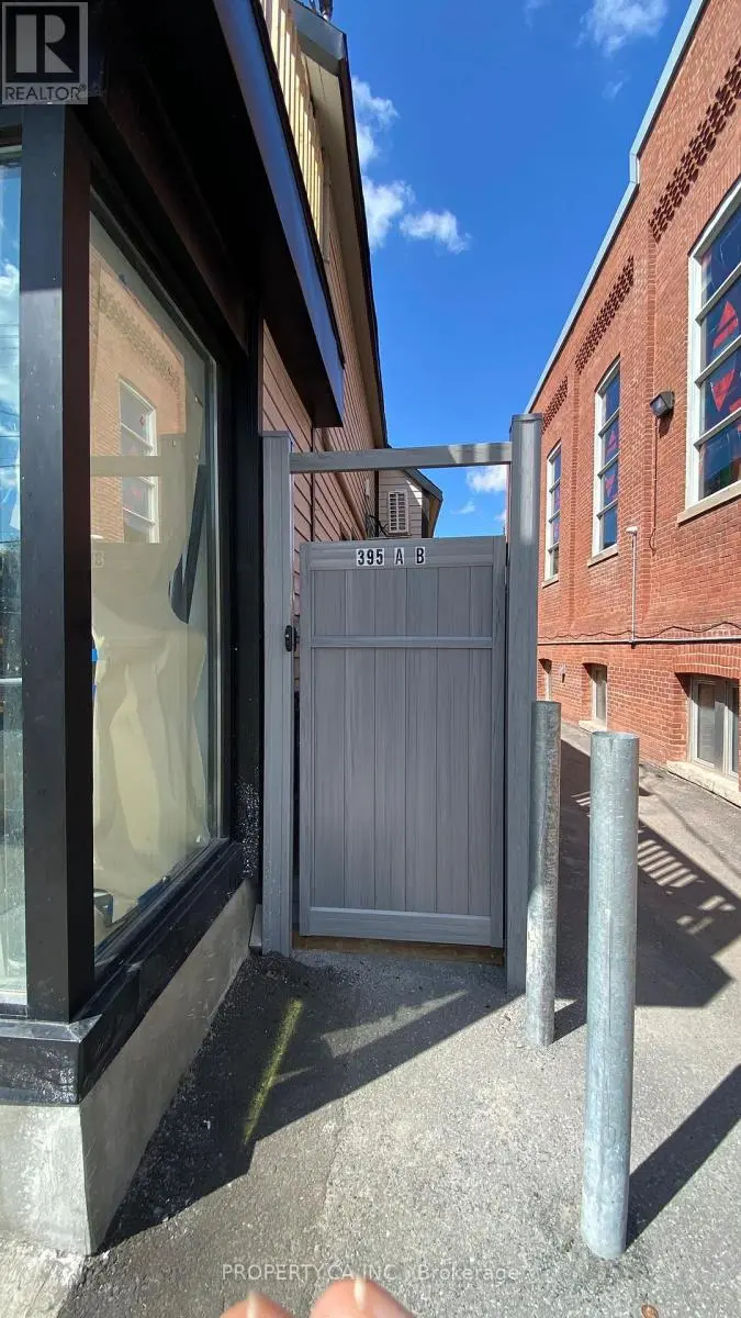 Multiplex at UNIT C - 395 GLADSTONE AVENUE, Ottawa