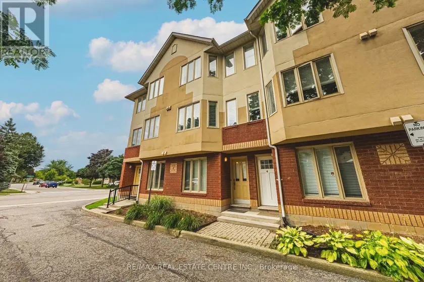 Townhouse at 3 - 266 LIMERIDGE ROAD E, Hamilton