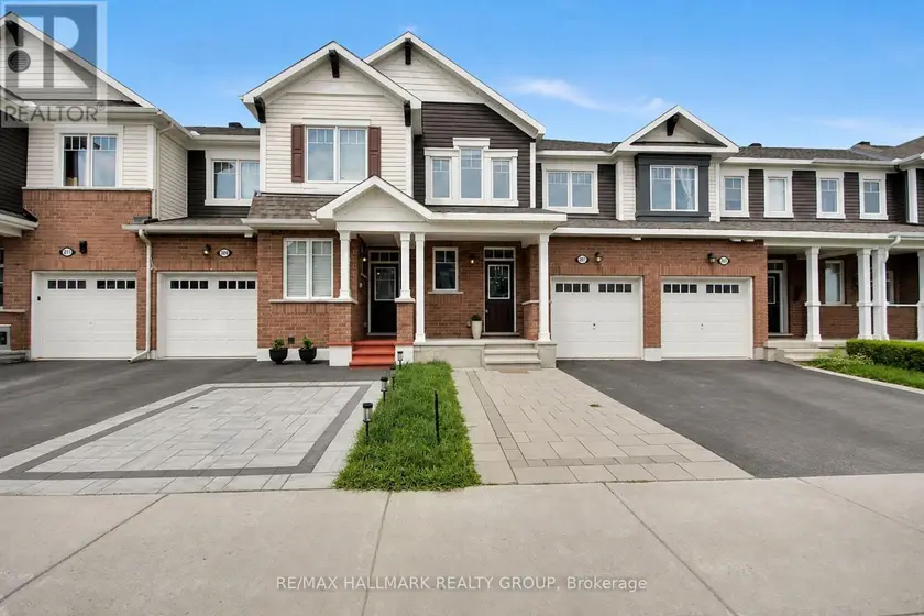 Townhouse at 207 WILLOW ASTER CIRCLE, Ottawa