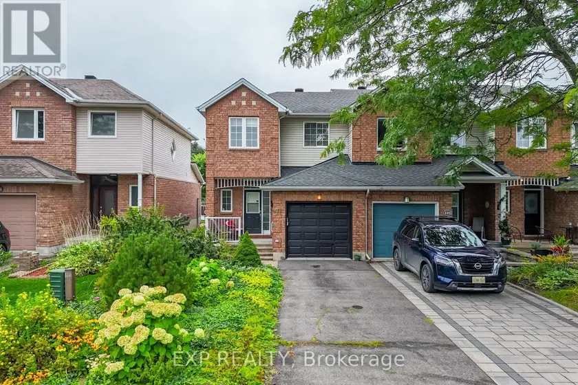Townhouse at 4412 WILDMINT SQUARE, Ottawa